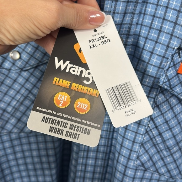 Wrangler Men’s Flame Resistant CAT2 Authentic Western Work shirt XXL REG. NWT. - Picture 6 of 13